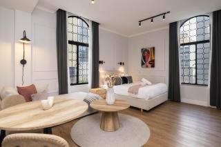 Bright City Studio in Venice House - 9
