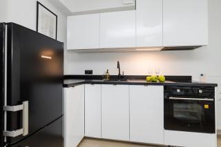 Kępna Lumière Apartment by Solarento - 6