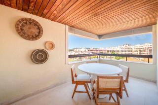 GuestReady - Sunny comfort with a balcony and pool - 6