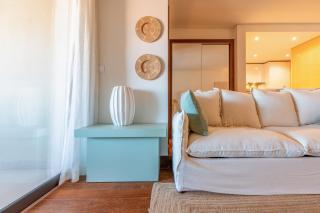 GuestReady - Sunny comfort with a balcony and pool - 1