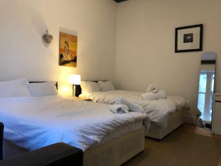 Quality Cottage by the fairy pools 1 - Carbost - 6