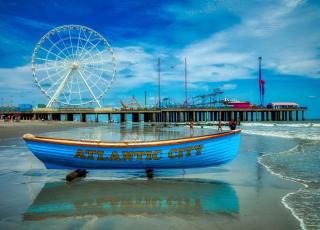 Beachblock Oasis: 5BR Designer Home w/ Parking - Atlantic City - 8