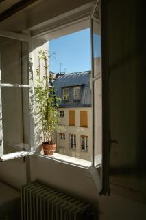Charming flat in the heart of Paris - 8