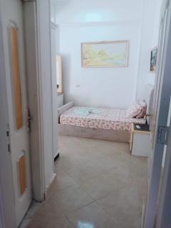 6B Basement chalet 114 4 beds 2 bathrooms on the pool green beach - 6