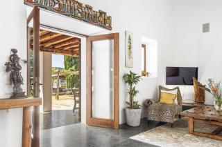 Luxury 9 Bedroom Villa in Ibiza City, 1250 - Sant Carles de Peralta - 2