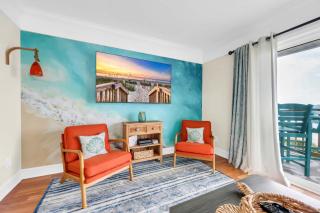 Beach Escape Top Location w Pool - 8
