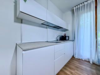 Deluxe Apartment Business Ready Free Parking - 2
