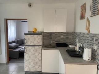 Apartment MiA with WIFi and private garden - Pavicini - 8