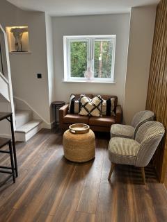 Stylish home in the heart of Cheltenham - 3