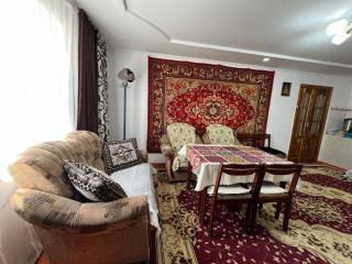 Carolines nest - 3