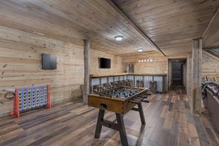 Serenity Ridge 6 Br Sleeps 16 Pool Hot Tub - 4