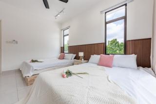 Rawang Corner Homestay with Arcade Game - 2