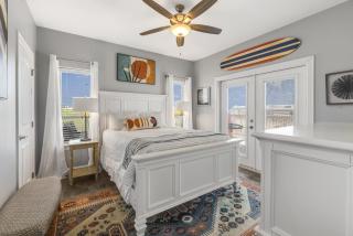 Ocean Views - Optional Golf Cart Sleeps 14 - 5