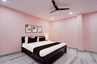 Hotel O Ss ome inn ultra luxury rooms - Hyderabad - 7