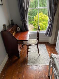 Fabulous 6 Bedroom Victorian Period House - 4