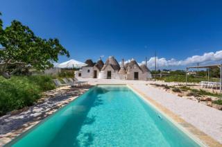 Stylish Trullo Pool Villa - 0