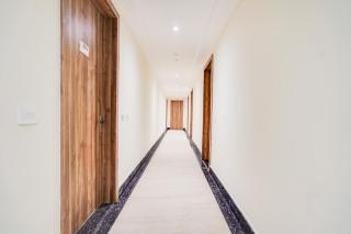 Super Hotel Shiv Lok - 7