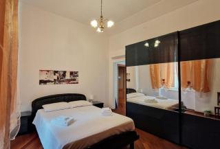 Bellissima camera bagno privato piazza Galilei - Cagliari - 8
