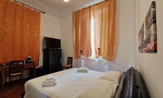 Bellissima camera bagno privato piazza Galilei - Cagliari - 9