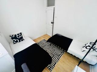 Luxury rooms in Central Lisbon, Marques de Pombal - 9