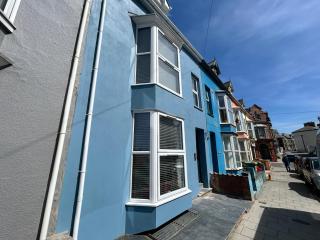 Stunning 4 Bed Coastal Apartment, Flat 1 - Aberystwyth - 0