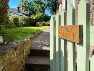 Abbey Cottage - St Bees - 5