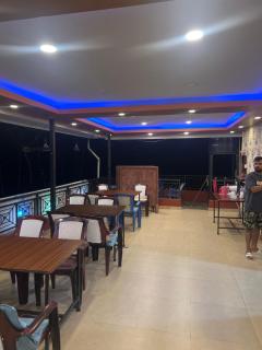 Local point homestay - 4