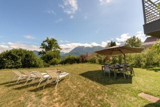 Villa Serenya Designer-Renovated Farmhouse with Panoramic Views of Lake Annecy by LLA Selections - 4