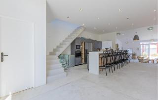 1 Bedroom Amazing Home In Loupian - Loupian - 6