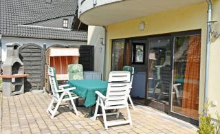 schönes Ferienhaus mit Kamin und Sauna im Ostseebad Sellin - 2