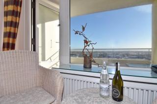 Metropol, Whg 272, Landseite mit Blick - 5