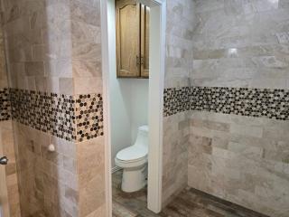Diamond Waters near DFW & Stadium , Private Pool - Fort Worth - 5