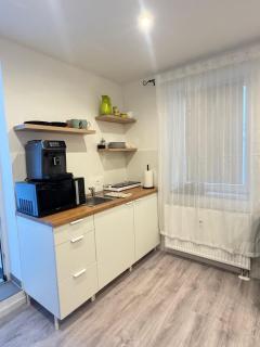 Saniertes Apartment im Herzen von Mönchengladbach - Niederdorla - 4