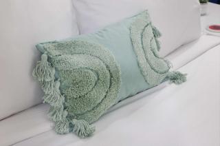 Beach Haven by StayMareni - Oceanfront 1BR - 1