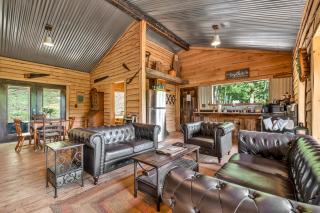 Ohio Starlight Glamping Cabins - A Peaceful Woodland Retreat - - 2