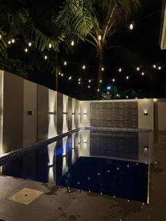 Casa KM Beach and Pool Access FREE pick up Seaport and Airport - 6