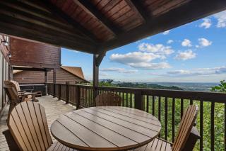 A Grandview Getaway - 5