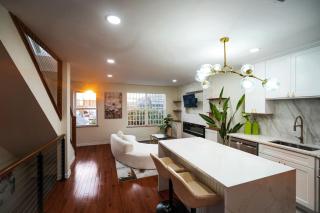 Wellness Sanctuary min to NYC Sleeps 9 w Garage - West New York - 0