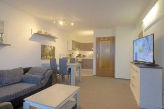 Apartment 411 - 7
