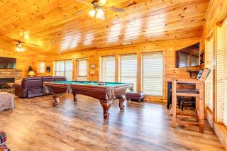 Royal Bliss by On Cue Properties - Sevierville - 1