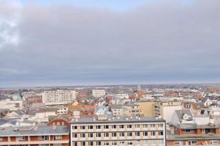Metropol, Whg 230, Landseite, 9 OG - 1
