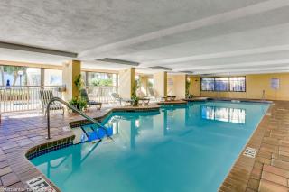Surf Pavilion by StayMareni - Neon 2 Queen Beds Suite - Myrtle Beach - 1