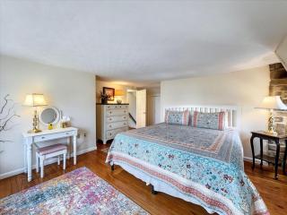 The White House by Leavetown Vacations - Wrightsville - 7