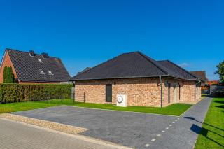 Vista 7, neuer ebenerdiger Bungalow mit Garten, Hund willkommen! - 1