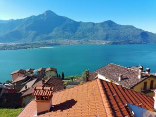 Andrea Vista Lago - 0