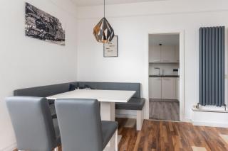 Haus Godewind Ferienwohnung 5 mit Balkon und Strandkorb - Binz - 1