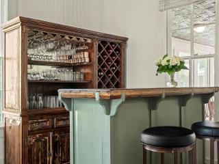The Meyer Hotel - 9