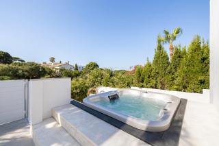 Villa El Faro by AORA STAY - 6