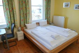 Ferienwohnungen Kaiserstraße - 6