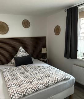 Ferienwohnung "Im alten Pfarrhaus" - Bad Zwesten - 2